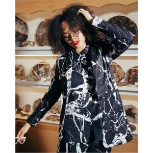 WILDFANG Empower Long Marble Print Blazer size Small - rare sold out piece